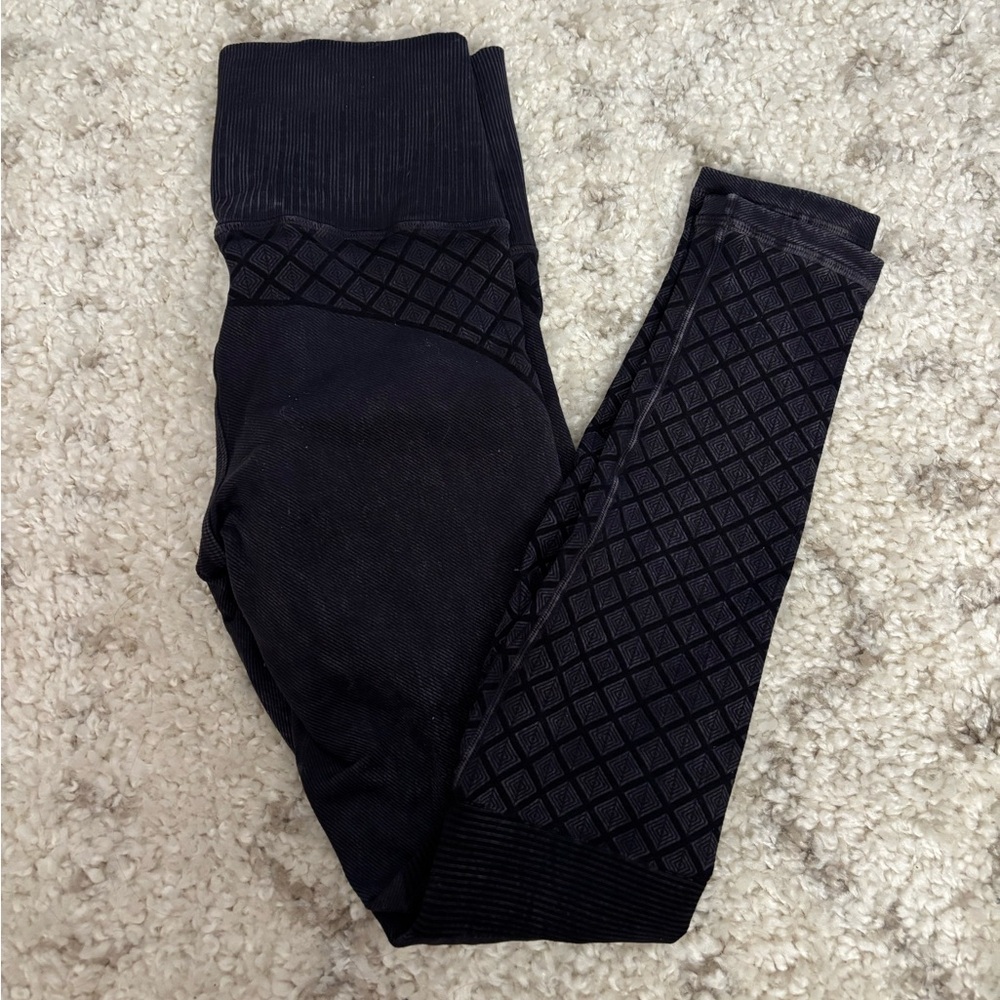 Avocado Washed Black Moto Legging